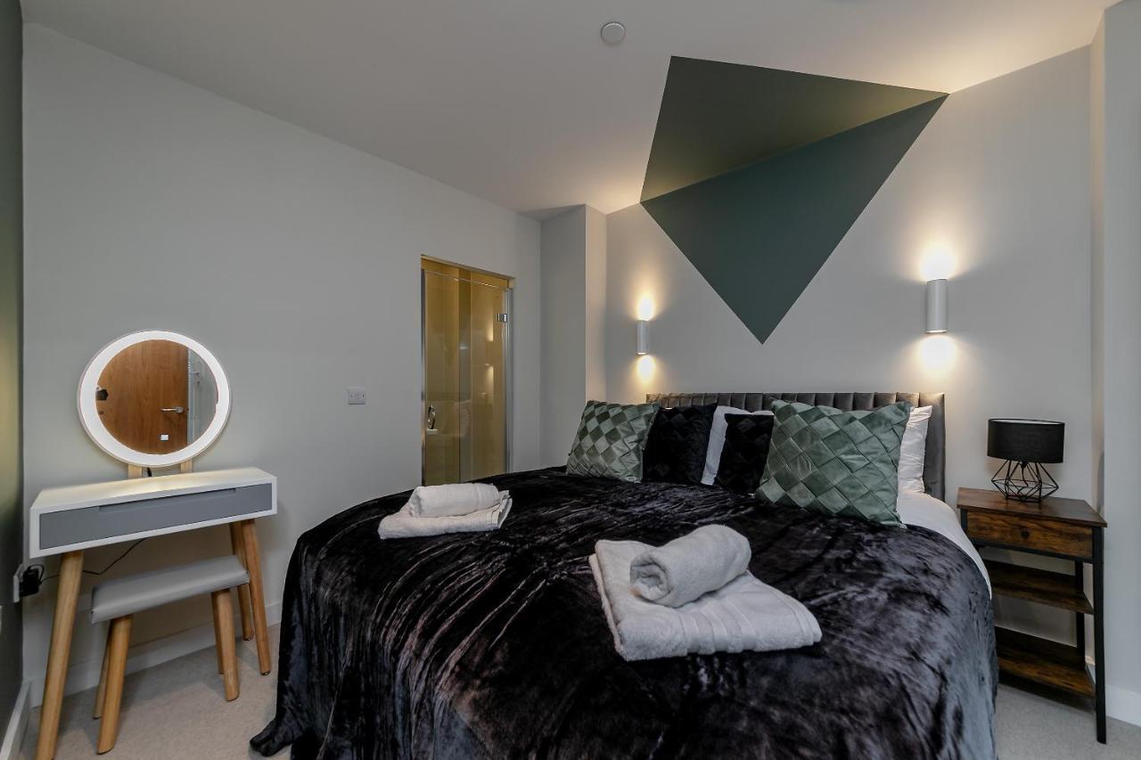 The Diamond At Mk Centre Apartment